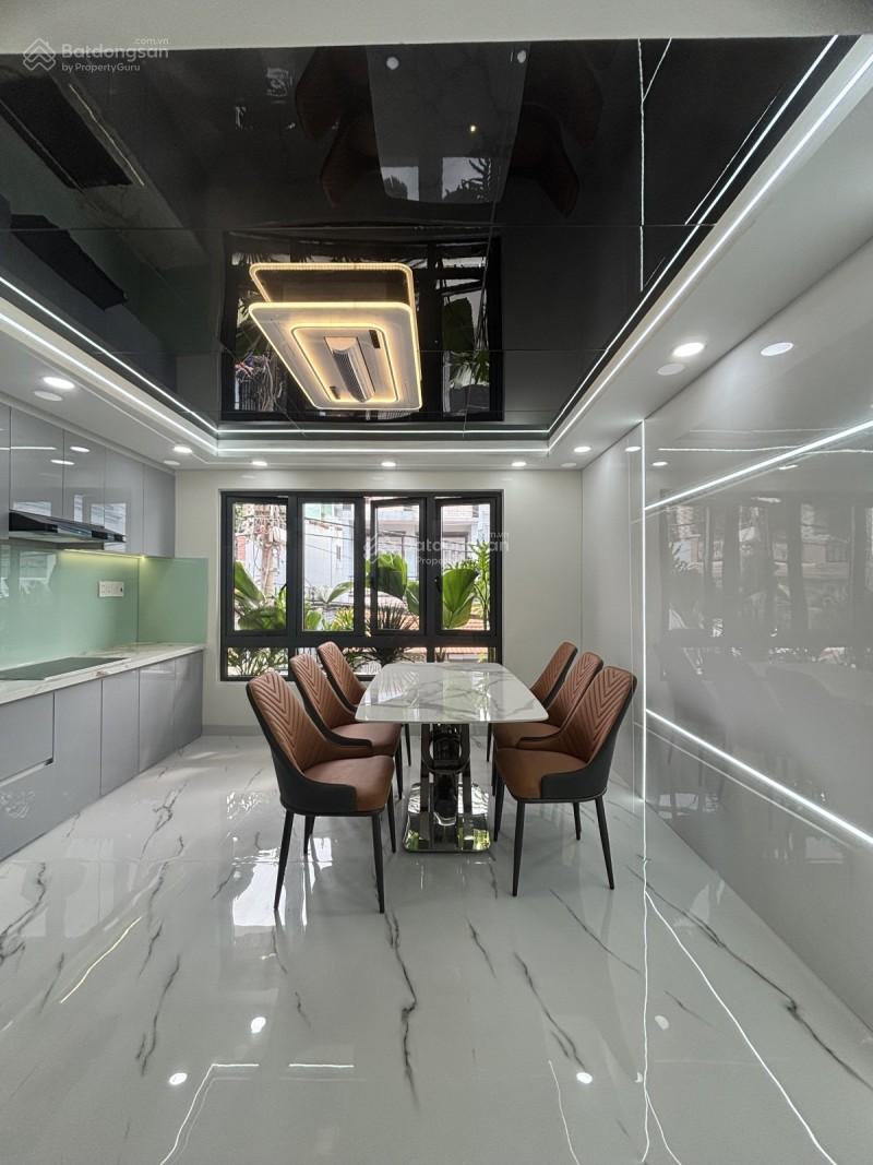 Nhà phố đẳng cấp thang máy NT cao cấp P. Xông hơi đường 8m nối Lê Văn Quới giáp Q. Tân Phú Q11