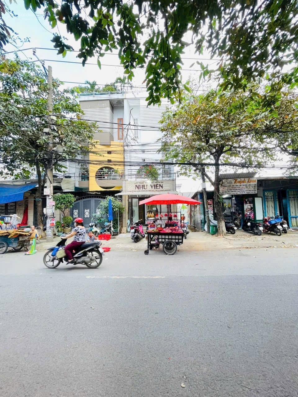 Chủ gửi bán nhà mặt tiền kinh doanh buôn bán đường, phường Biên Hoà. DTSD: 260m2. Giá: 5,6 tỷ