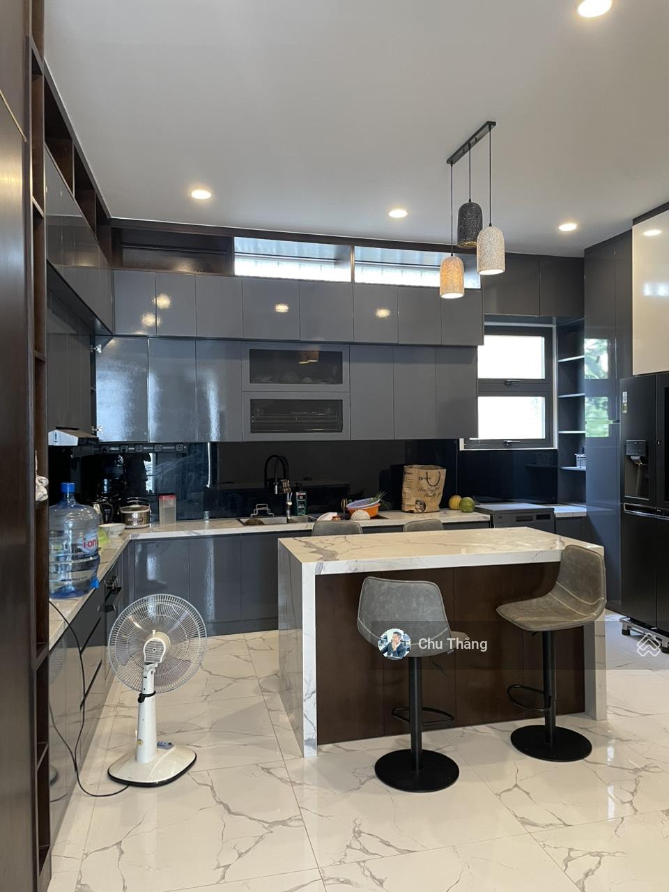 Building hầm 5 tầng 5x18m Cộng Hòa HDT 60tr giá chỉ 25 tỷ