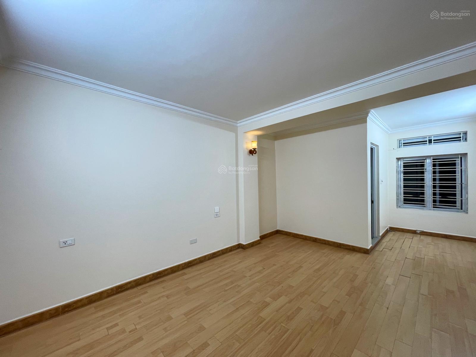 Nhà 4 tầng 60m2 dân xây Lô 22 Lê Hồng Phong - Đường 15m - Đông Nam