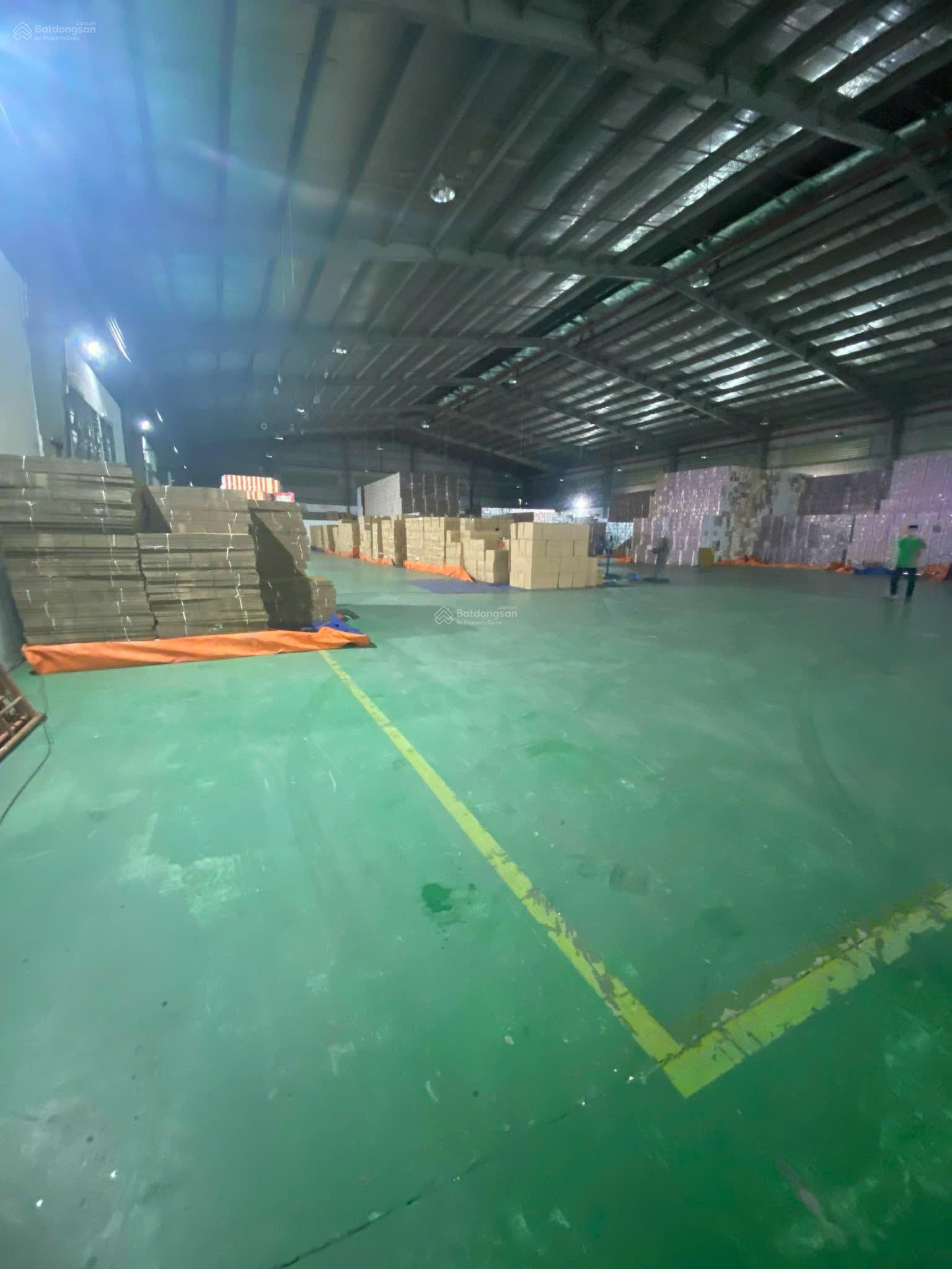 Cho thuê kho xưởng 2.070 m2 đường CN13 trong KCN Tân Bình Cho thuê kho xưởng 2.070 m2 đường CN13 trong KCN Tân Bình