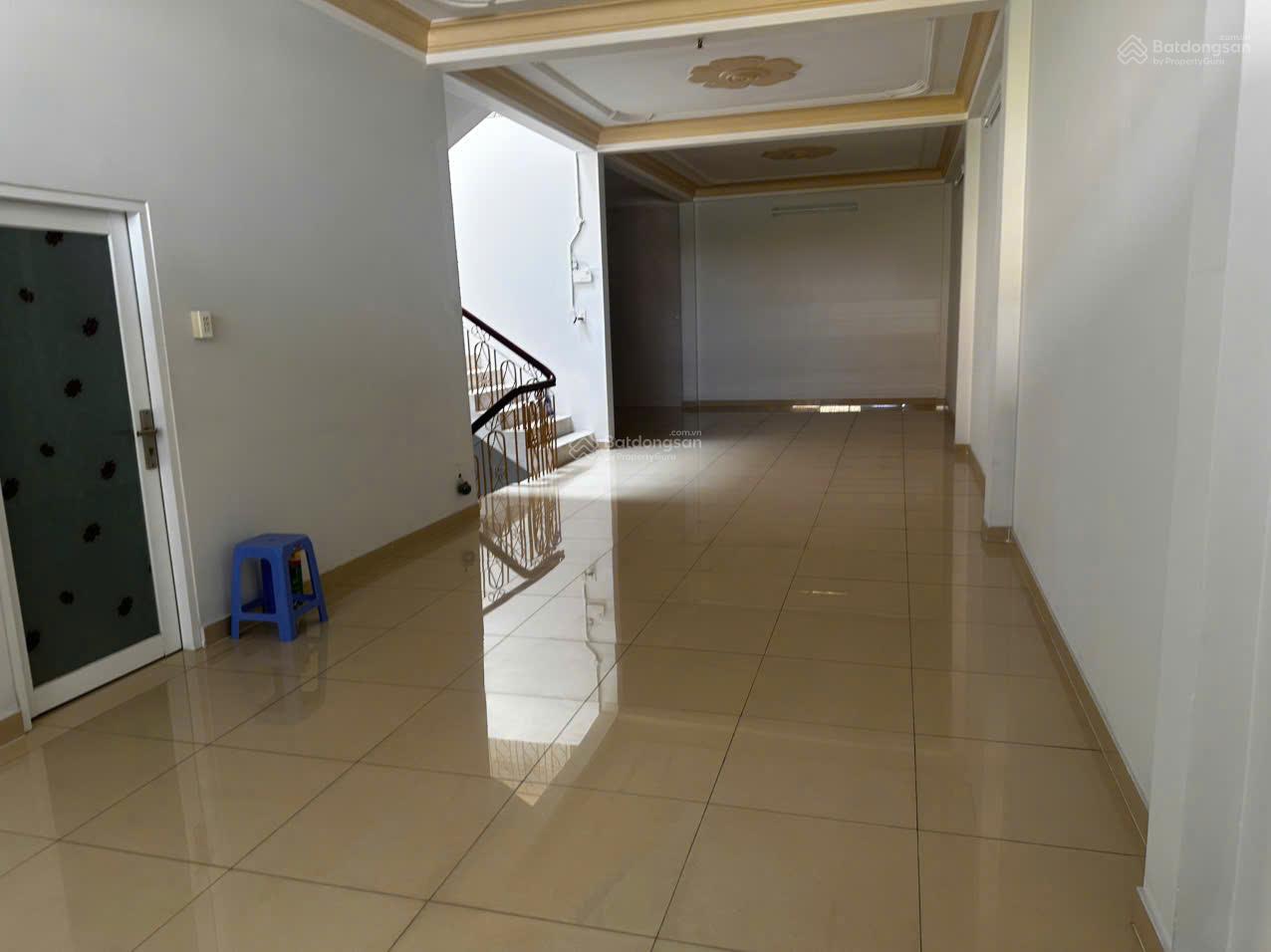 CHO THUÊ Mặt Tiền QUÁCH ĐÌNH BẢO - Tân Phú ( 8x20m, 3.5 Tấm ) Sàn suốt tiện sử dụng - Giá 40Tr/th