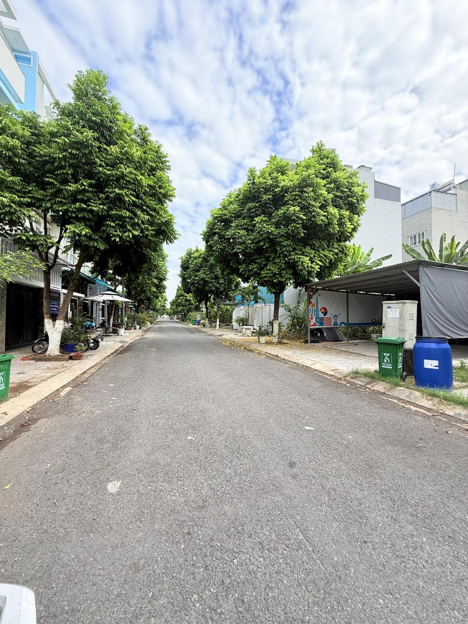 Bán đất KDC An Thiên Lý, Phước Long B, Quận 9, TP HCM, Diện tích: 90m2- Giá đầu tư chỉ 8.2 Tỷ