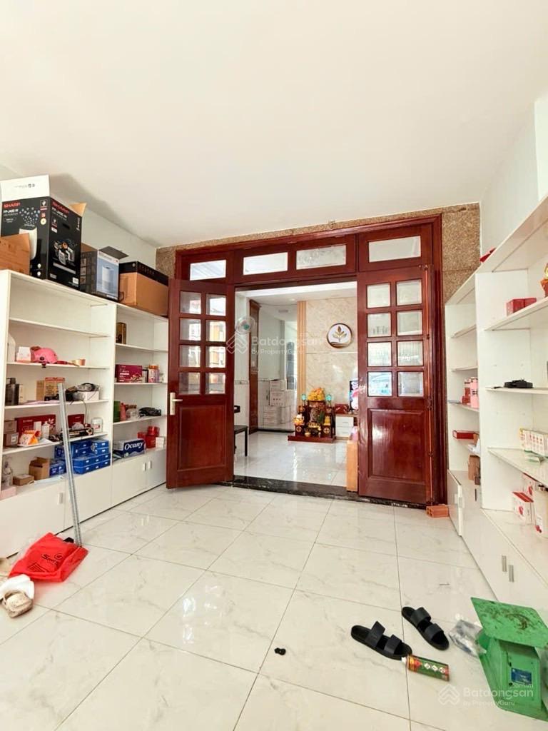 Ô tô 7 chỗ ngủ trong nhà, 87m2 - 3 tầng sân thượng - Nguyễn Văn Khối - CV Làng Hoa - 7tỷ chút