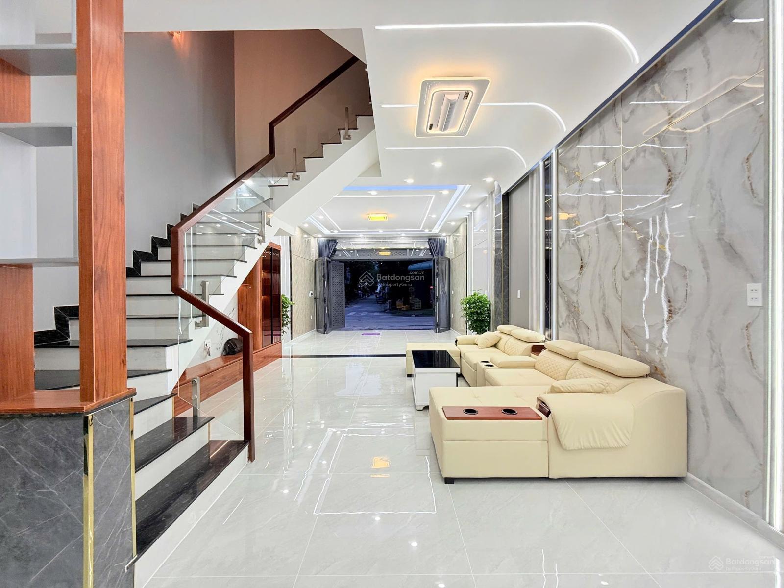 Bán nhà mặt phố 120,5m2, 6,2 tỷ tại Thuận Giao, Thuận An, Bình Dương Bán nhà mặt phố 120,5m2, 6,2 tỷ tại Thuận Giao, Thuận An, Bình Dương