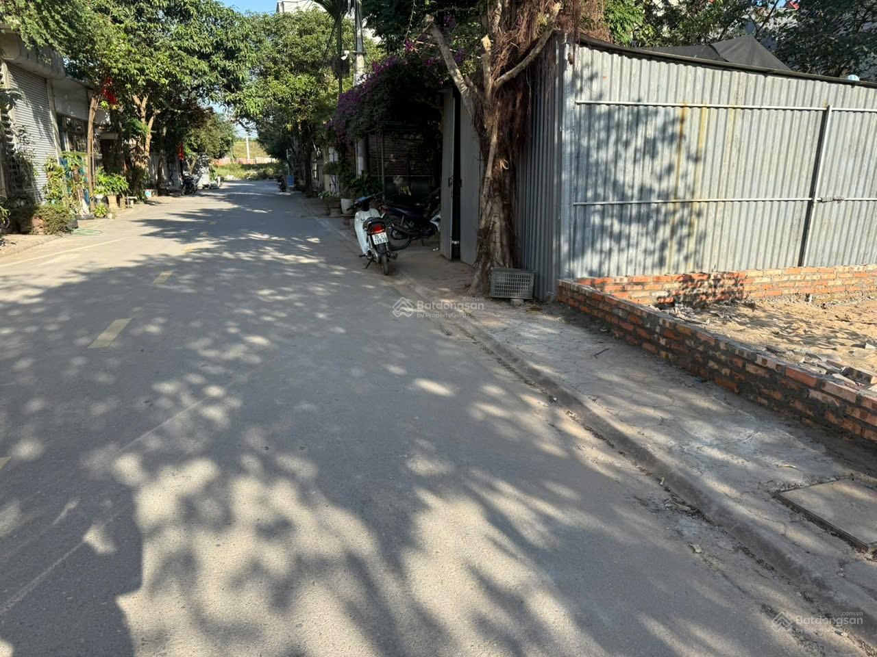 Bán 93,4m đất đấu giá đổng xuyên đặng xá ( thuận an ) đường ô tô tránh vỉa hè giá chỉ 95tr/m