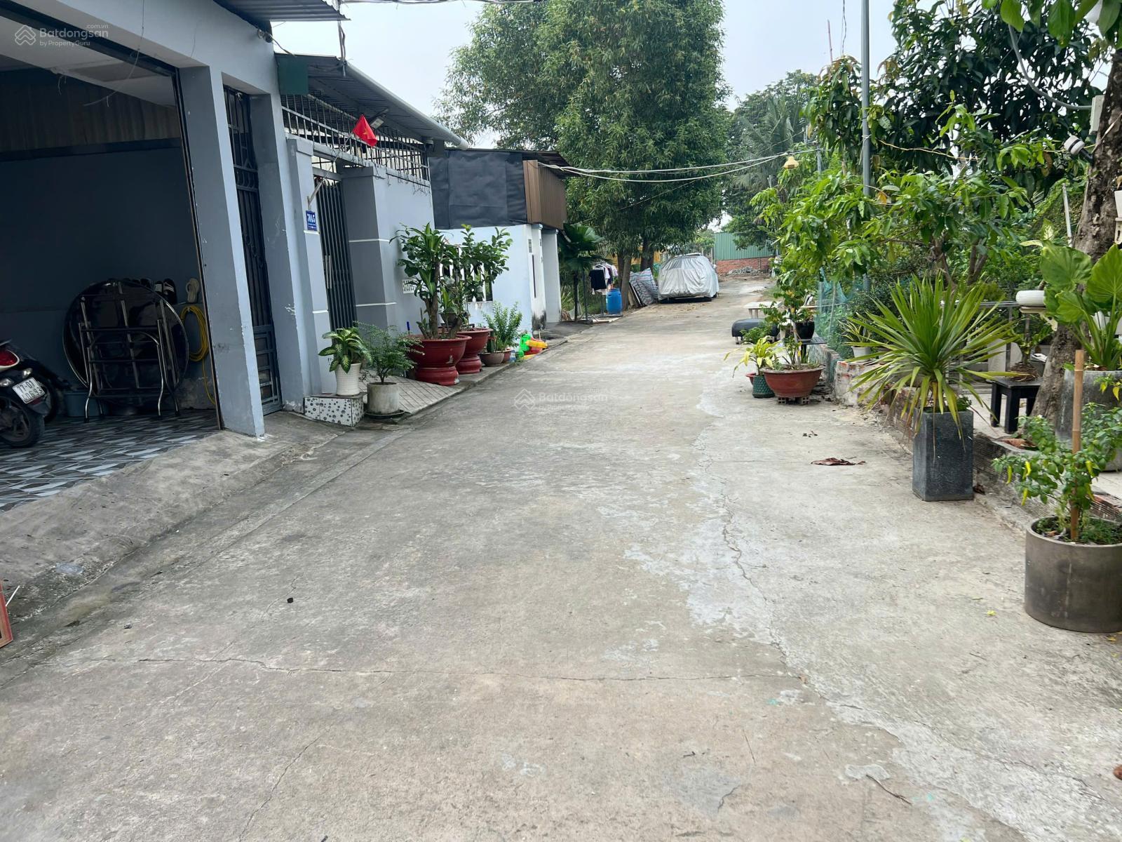 Chủ thiện chí bán lô đất 93m2 ngang 5m giá chỉ 3ty6- Đường oto thông - dân cư đông - cách QL13 400m