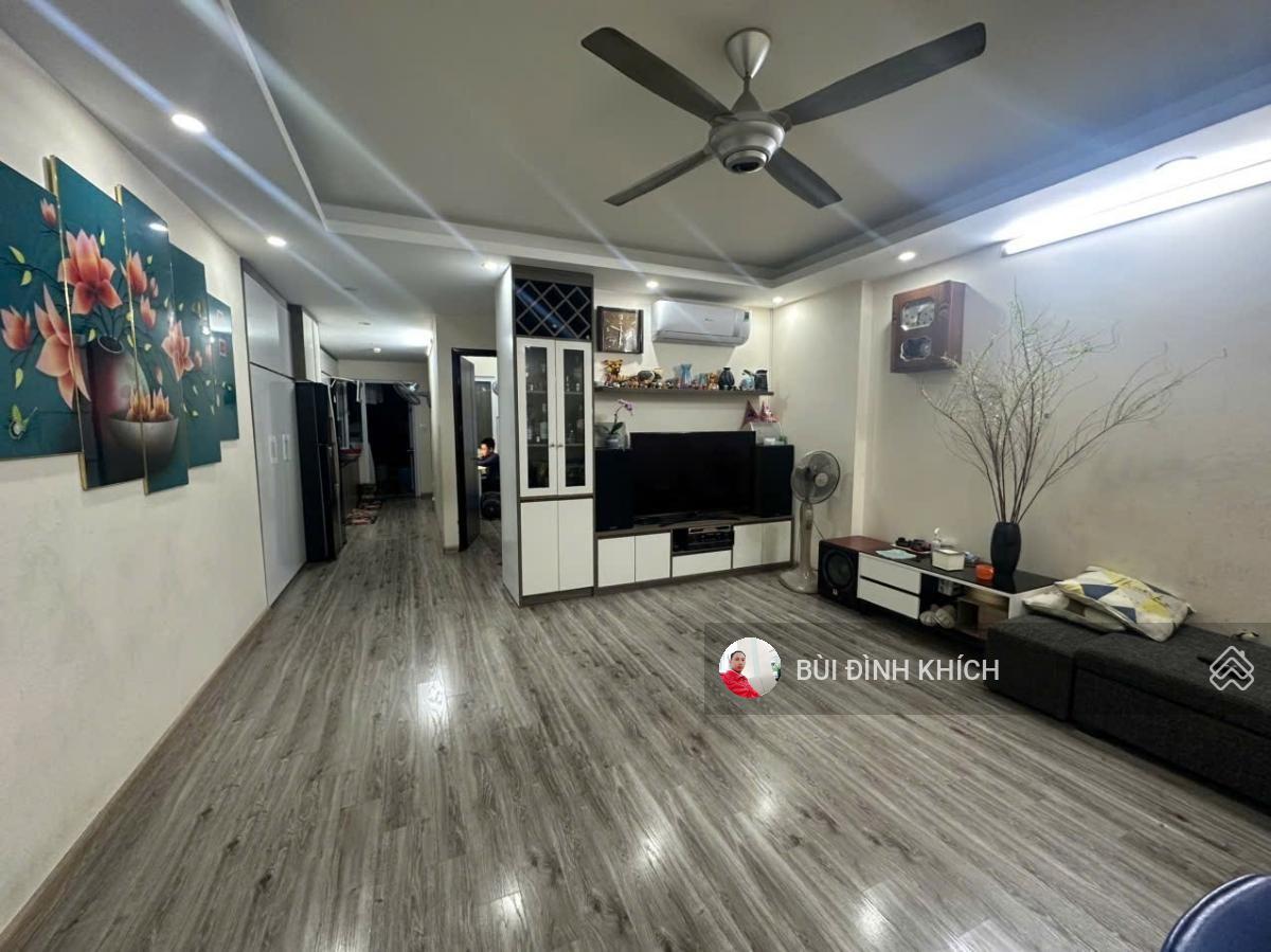 Bán căn hộ tại Chung cư C14 Bộ Quốc Phòng, 5,35 tỷ, 70m2, hàng hiếm giá cực chất