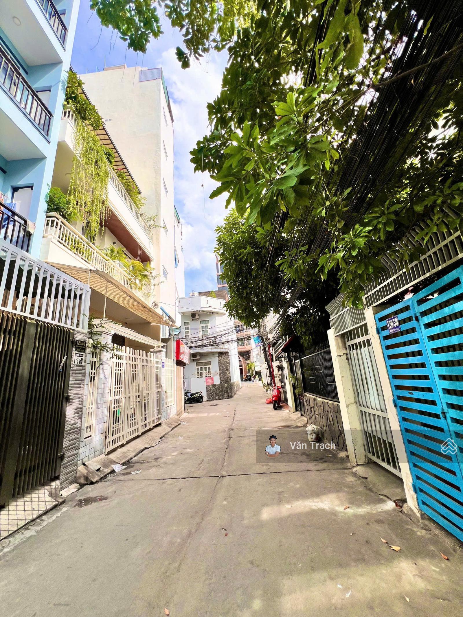 Bán toà nhà căn hộ hẻm Nguyễn Thiện Thuật Nha Trang gần biển có dòng tiền sổ đỏ hoàn công