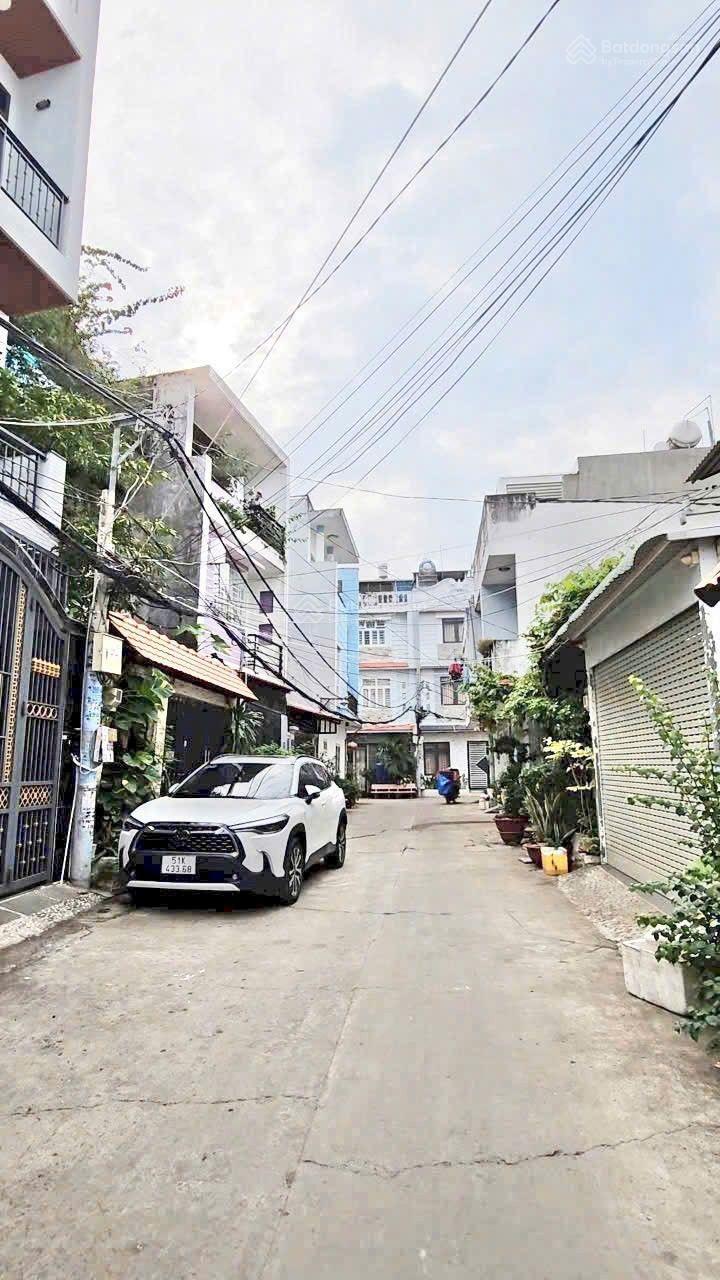 Nhà đẹp hiện đại HXH 6m 1806 Huỳnh Tấn Phát - cách Q7 chỉ 1km