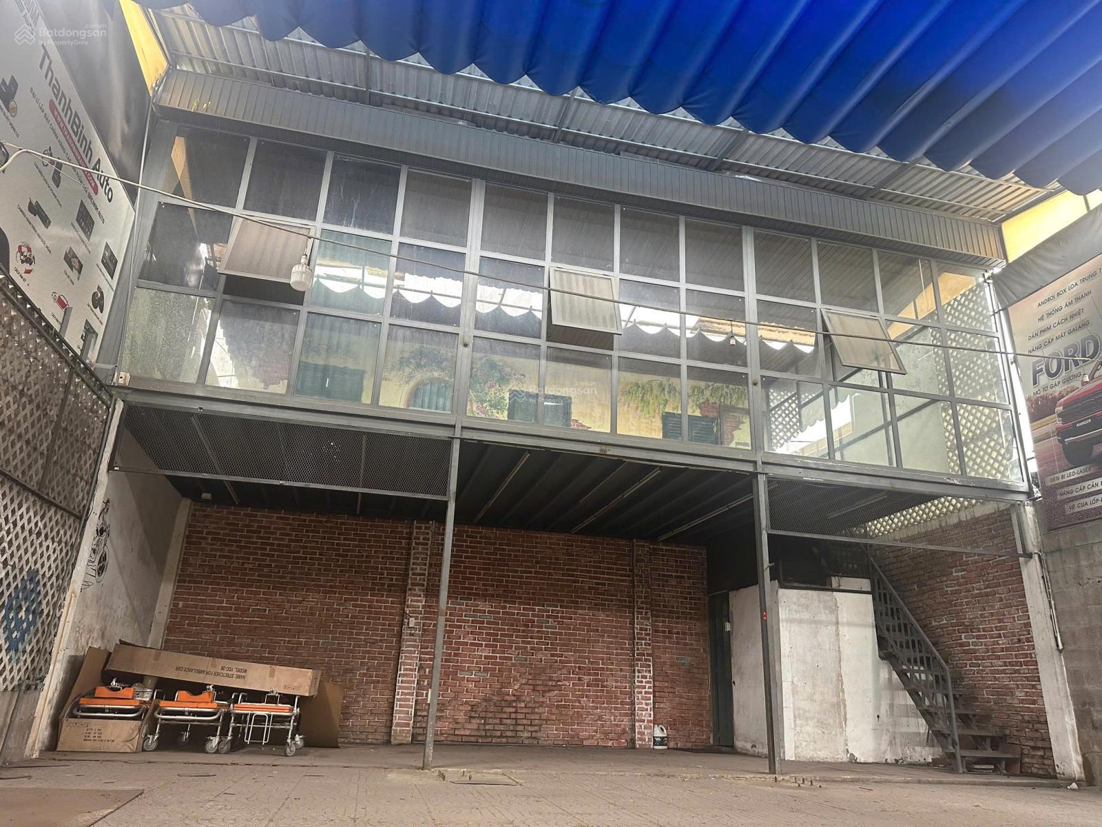 Bán nhà mặt tiền đường 185, Phước Long B, TPHCM