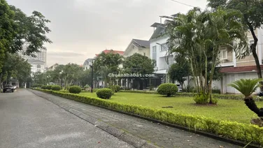 Chính chủ Bán biệt thự song lập diện tích 166m2, tại Khu đô thị Việt Hưng, Long Biên, giá: 46.5 tỷ