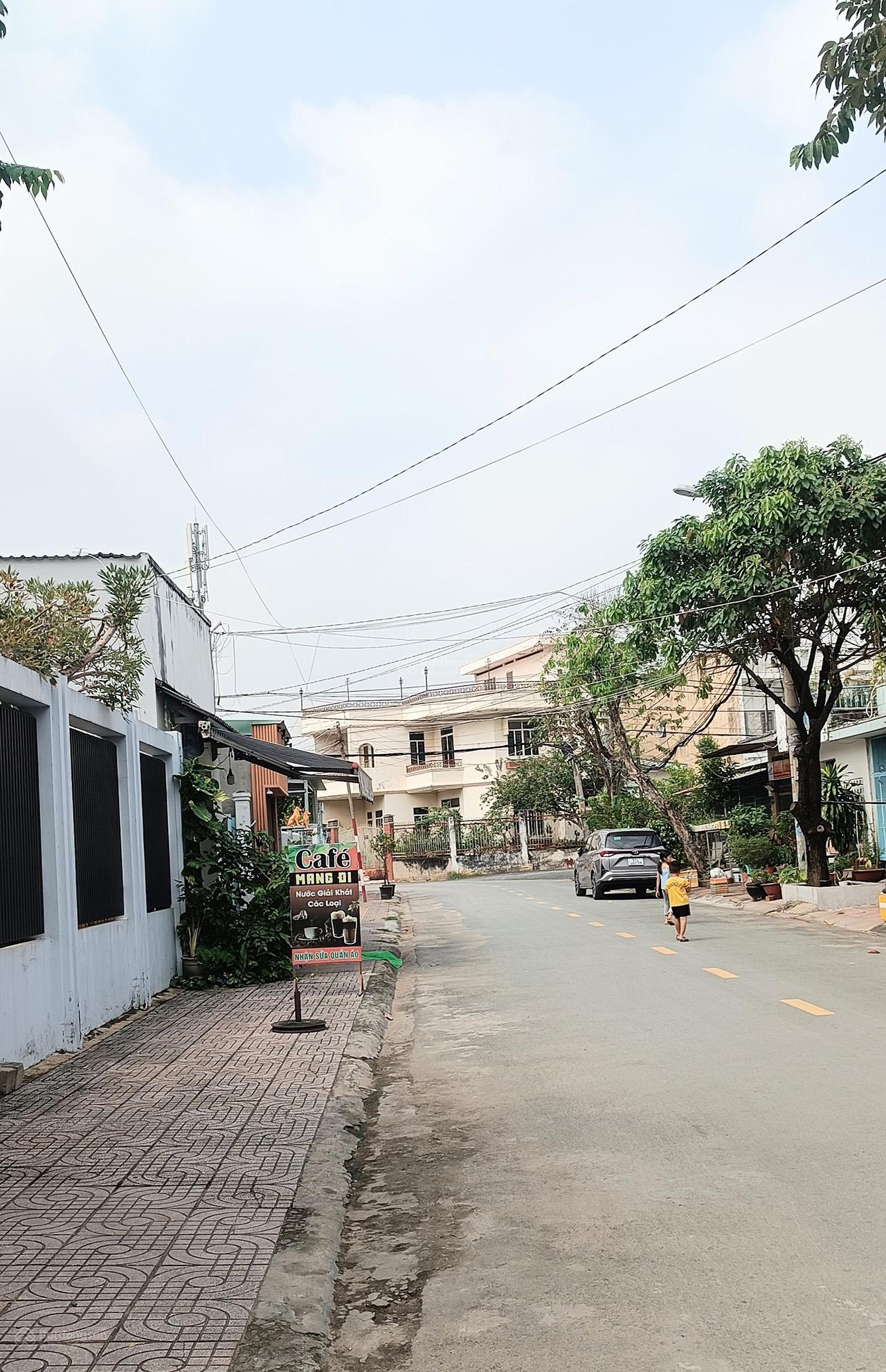 Quỹ đất lớn hiếm hoi tại Phước Long A chợ Phước Bình, ngang 19m, ngay Cao đẳng Kinh tế đối ngoại