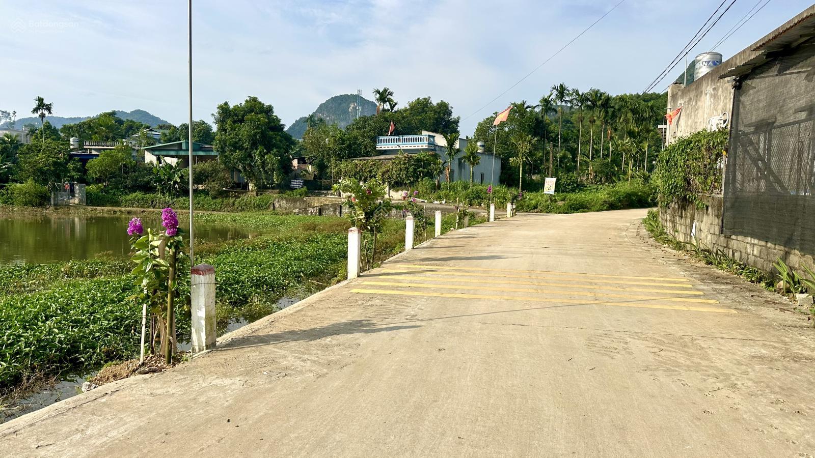 Cần bán lô góc 577m2, 400m2 thổ cư tại Nam thượng, view ao thoáng, cách Dt 12B 25m