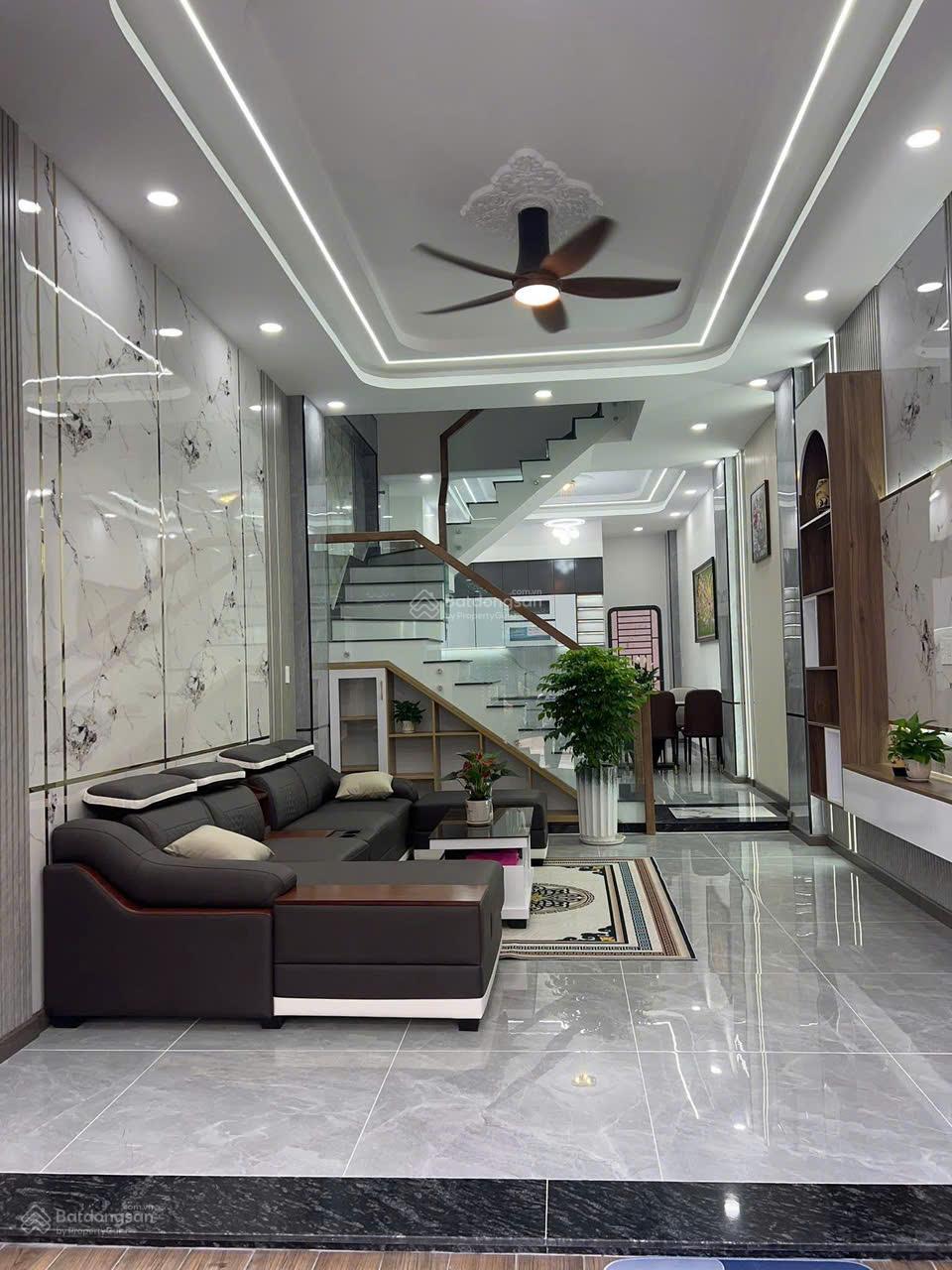 Nhà KDC Phú Mỹ Hiệp, gần bệnh viện Dĩ An - TP HCM; DT 60m2 giá 5.5 tỷ có TL; LH 0975 339 *** Nhà KDC Phú Mỹ Hiệp, gần bệnh viện Dĩ An - TP HCM; DT 60m2 giá 5.5 tỷ có TL; LH 0975 339 ***