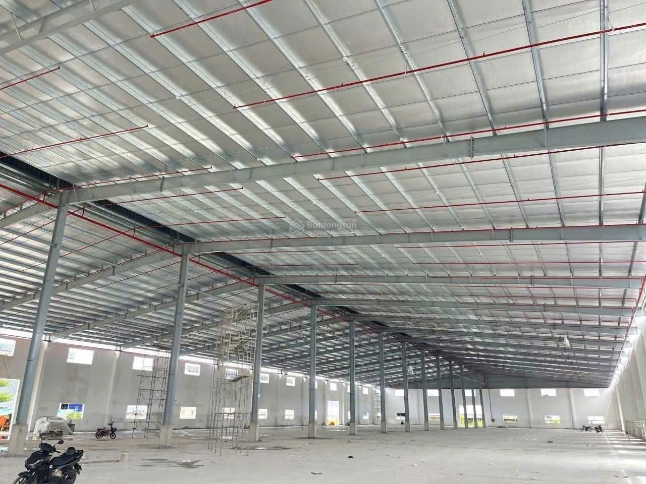 Cần cho thuê nhà xưởng tiêu chuẩn 4000m², 5000m² 13.000m² trong KCN Vĩnh Phúc, FDI, EPE