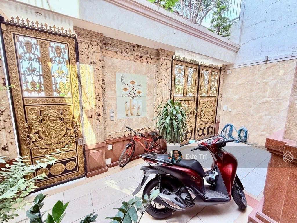 Ngộp bank bán gấp HXH Nguyễn Bỉnh Khiêm Đa Kao Q1 DT 12x 13m - 4 tầng HĐT 150tr/th giá 35 tỷ