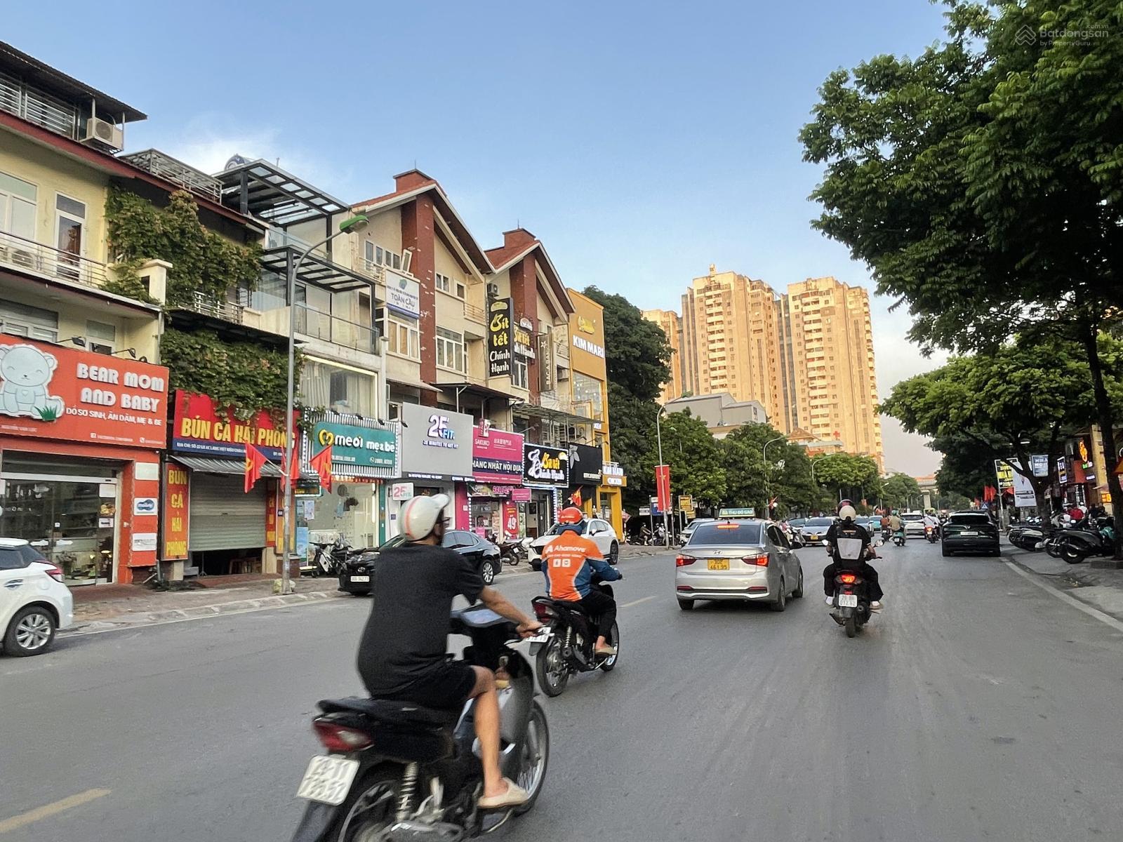 BÁN GẤP NHÀ Ô TÔ TRÁNH MỖ LAO , SÁT PHỐ TRẦN PHÚ , 35M2 , THÔNG 2 MẶT ĐƯỜNG, 2 THOÁNG GIÁ 10TỶ