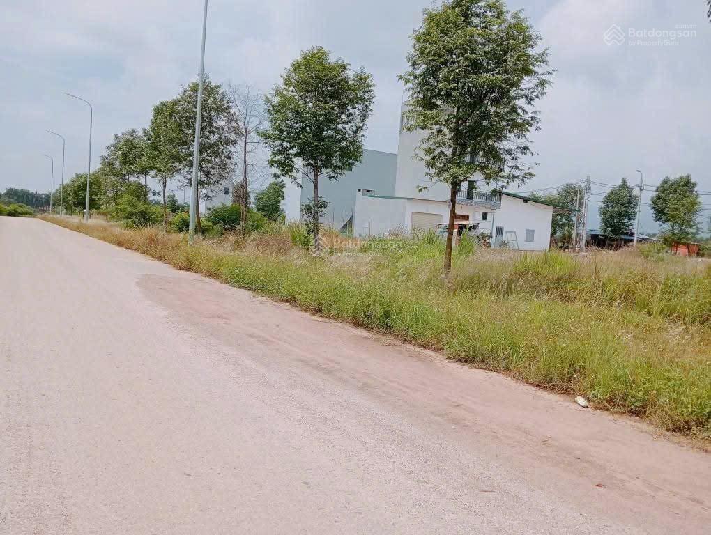 Lô đường đôi, TDC ĐHQG mà bao nhiêu ngày AC tìm ko có đơn giá hơn 50tr/m2 chút thì bây giờ em đã có