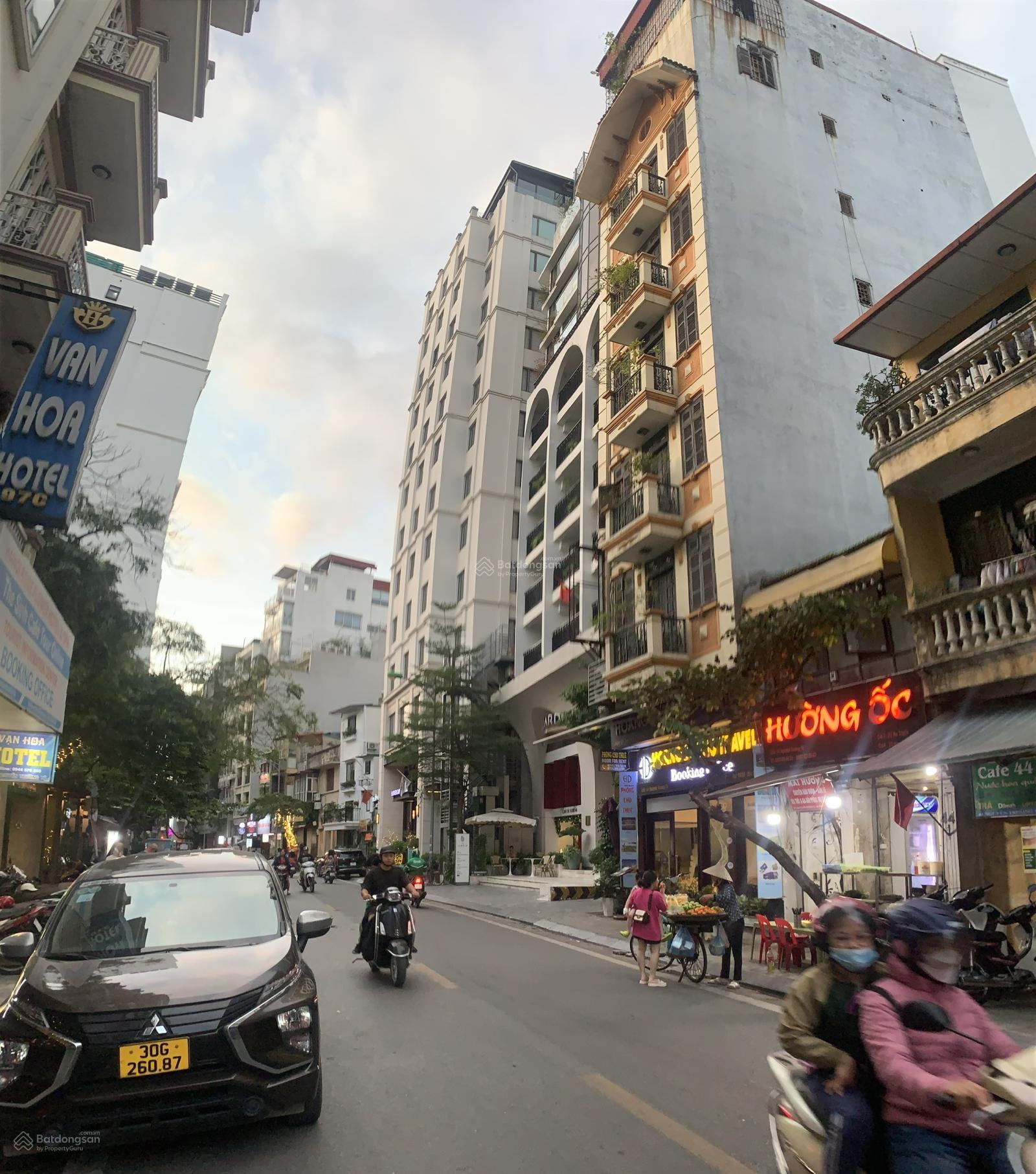 Bán khách sạn - Ba Đình khu vực Nguyễn Trường Tộ. 150m2, hoàn công PCCC, MT