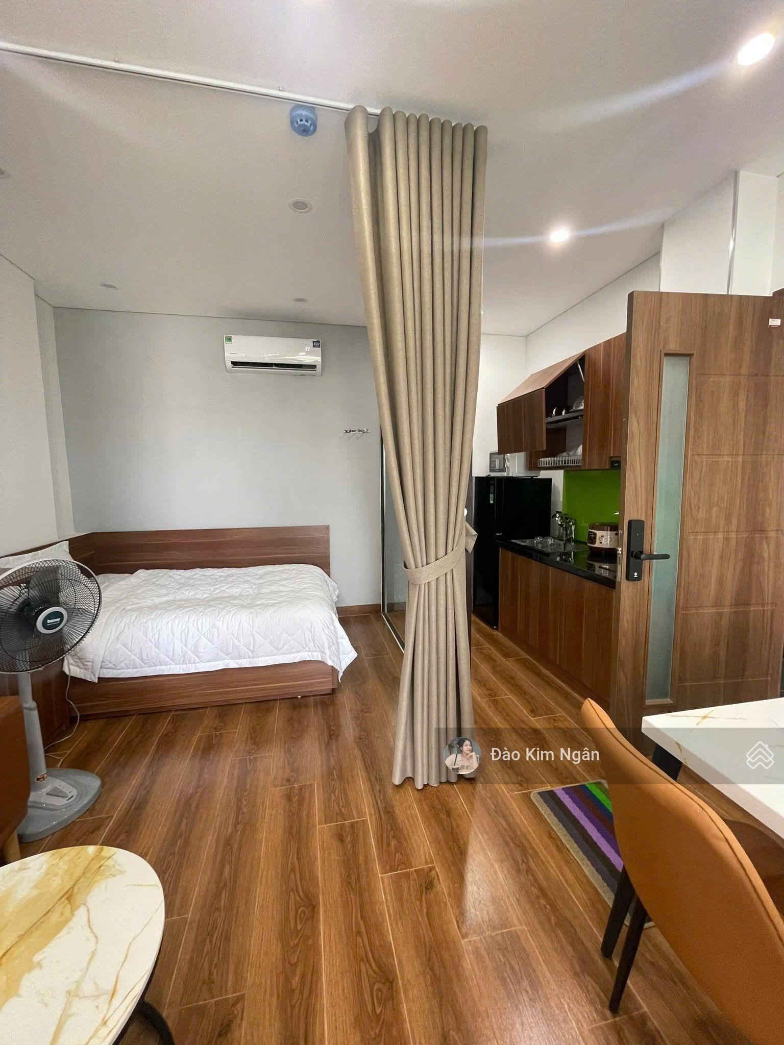 Nhà 03 tầng mới đẹp MT Hoàng Kế Viêm - Trục chính phố An Thượng - Cách biển 500m - Giá 2x,x tỷ