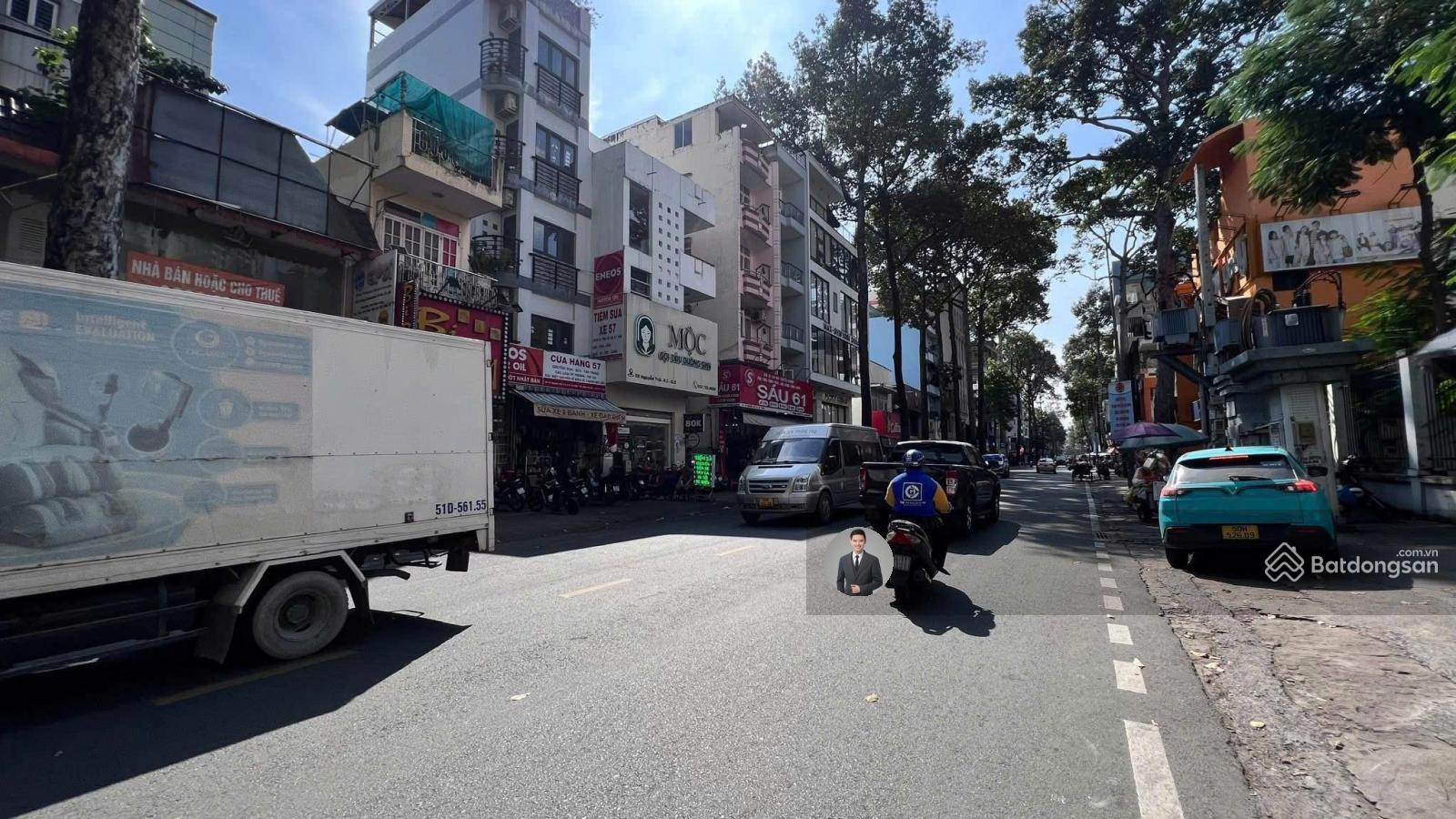 Bán nhà siêu vị trí mặt tiền Nguyễn Trãi, Quận 5 - DT: 8x15m - 4 tầng - HĐT: 200trđ - giá 65 tỷ