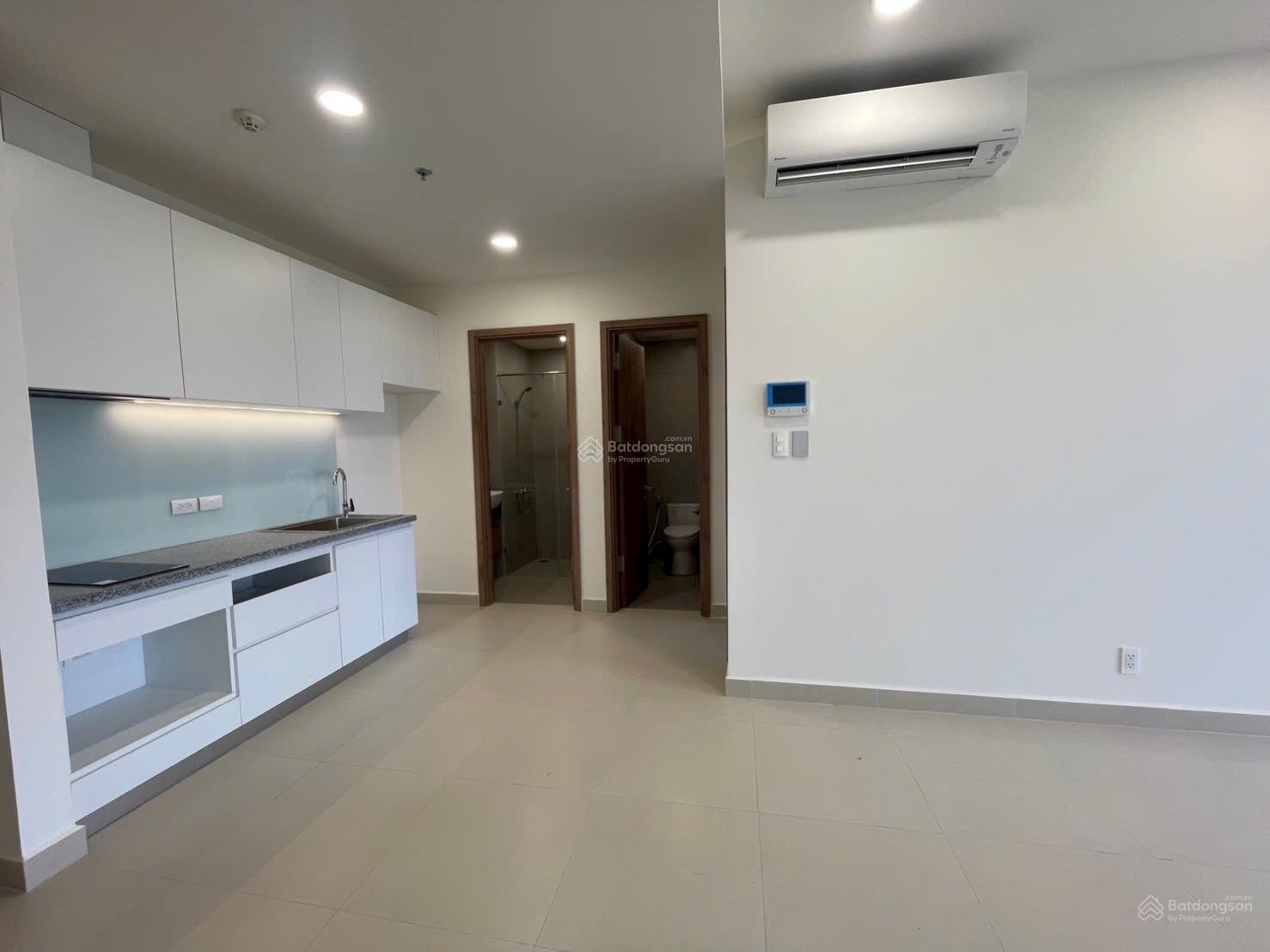 Cần bán The Glory TP Mới - 1PN 49m2 tầng cao - nhà trống, giá bán 2.6 tỷ bao thuế phí Cần bán The Glory TP Mới - 1PN 49m2 tầng cao - nhà trống, giá bán 2.6 tỷ bao thuế phí