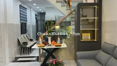 Hiếm nhà phố 2 tầng đẹp lung linh tặng nội thất đường số phương vip tan quy khu vực chợ trường học