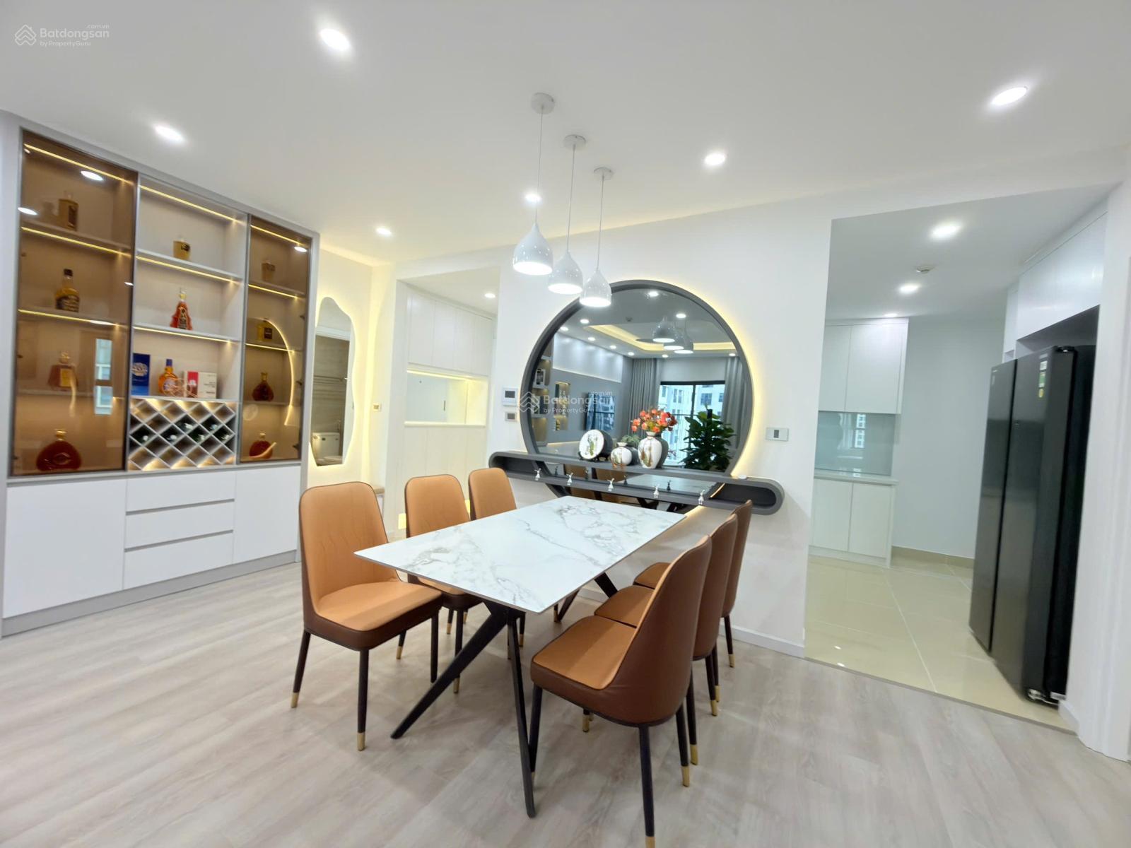 Chỉ 9,4 tỷ căn hộ 3 phòng ngủ Goldmark City, full nội thất luxury