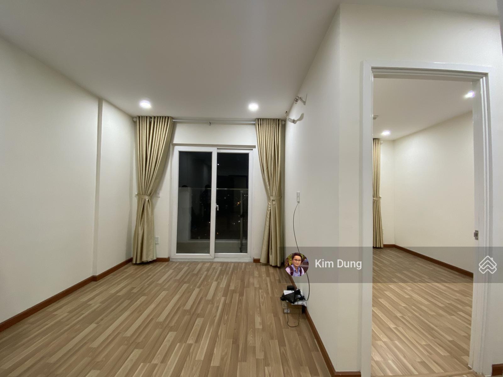 Cho thuê căn hộ Diamond Riverside 2PN 2WC có máy lạnh, giá 8 tr/tháng