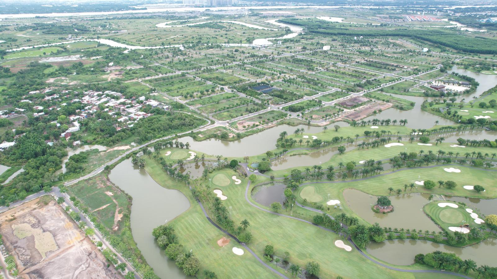 Chính chủ cần bán gấpBieetj thự 600m2 Biên Hòa New City, 15 triệu / m2 vị trí cực đẹp.