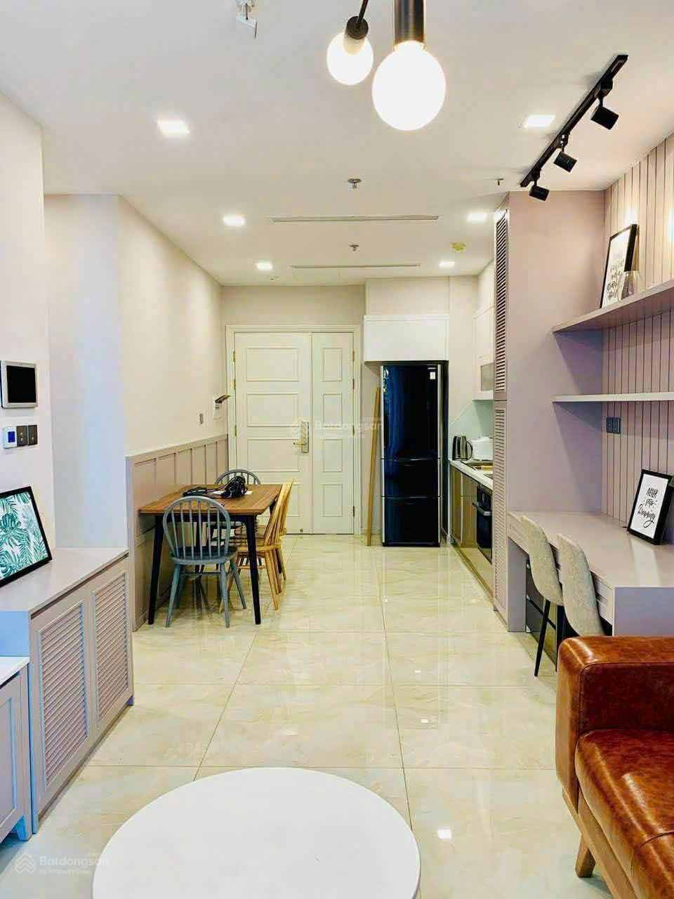 Cần bán gấp căn hộ 1 phòng ngủ, sở hữu lâu dài giá chỉ 9,3 tỷ all in tại Vinhomes Bason Q1