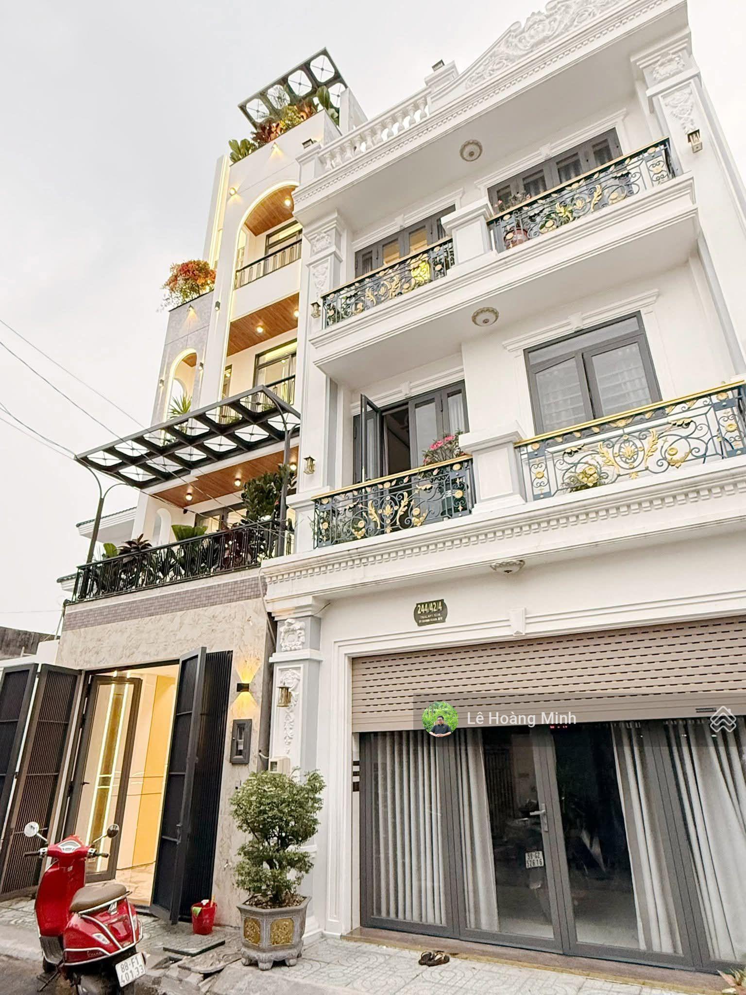 Nhà phố 4m x 20m, 4 tầng đẹp lung linh 1/ Hẻm 8m thông đường Thạnh Xuân 22 Nhà phố 4m x 20m, 4 tầng đẹp lung linh 1/ Hẻm 8m thông đường Thạnh Xuân 22