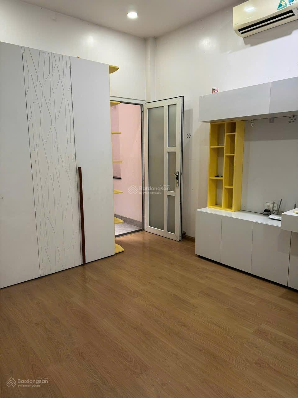 Bán nhà 4 tầng mặt tiền đường số thông ra Tây Hoà - Phước Long A: 4 x 20m - Sàn 184m2