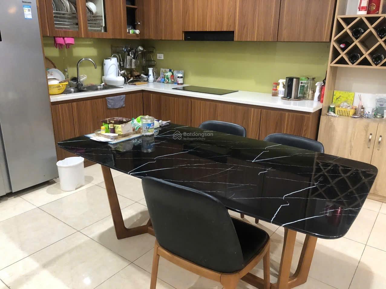 Cần bán căn hộ 3 phòng ngủ + 1 đa năng tại HPC Landmark. Sẵn full nội thất, hướng mát nhà đẹp