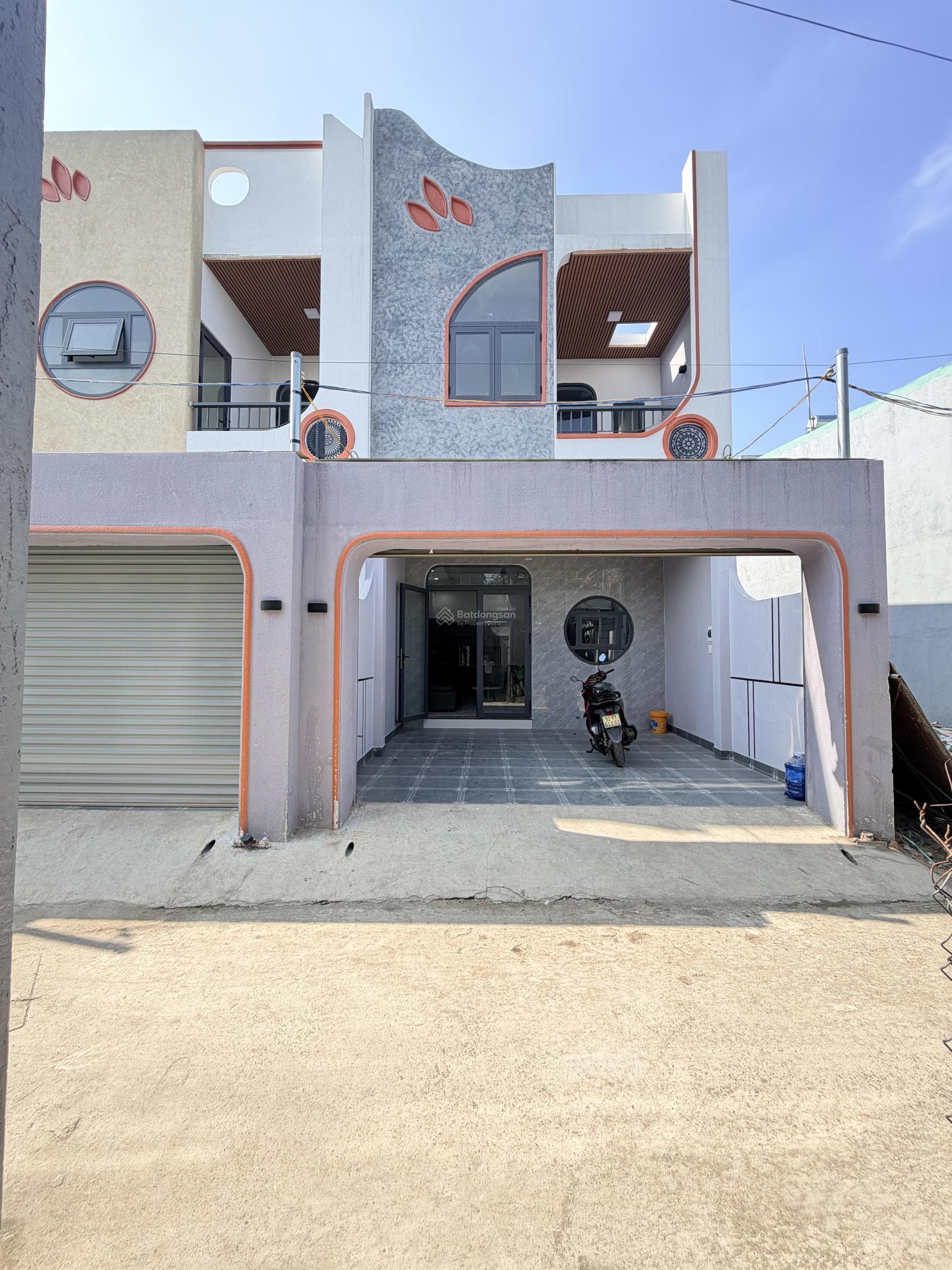 CHỦ GỬI BÁN NHÀ 1 TRỆT 1 LẦU PHƯỜNG BIÊN HOÀ( tân vạn củ). DT: 5x15,5=76,6M2. GIÁ: 2TỶ750