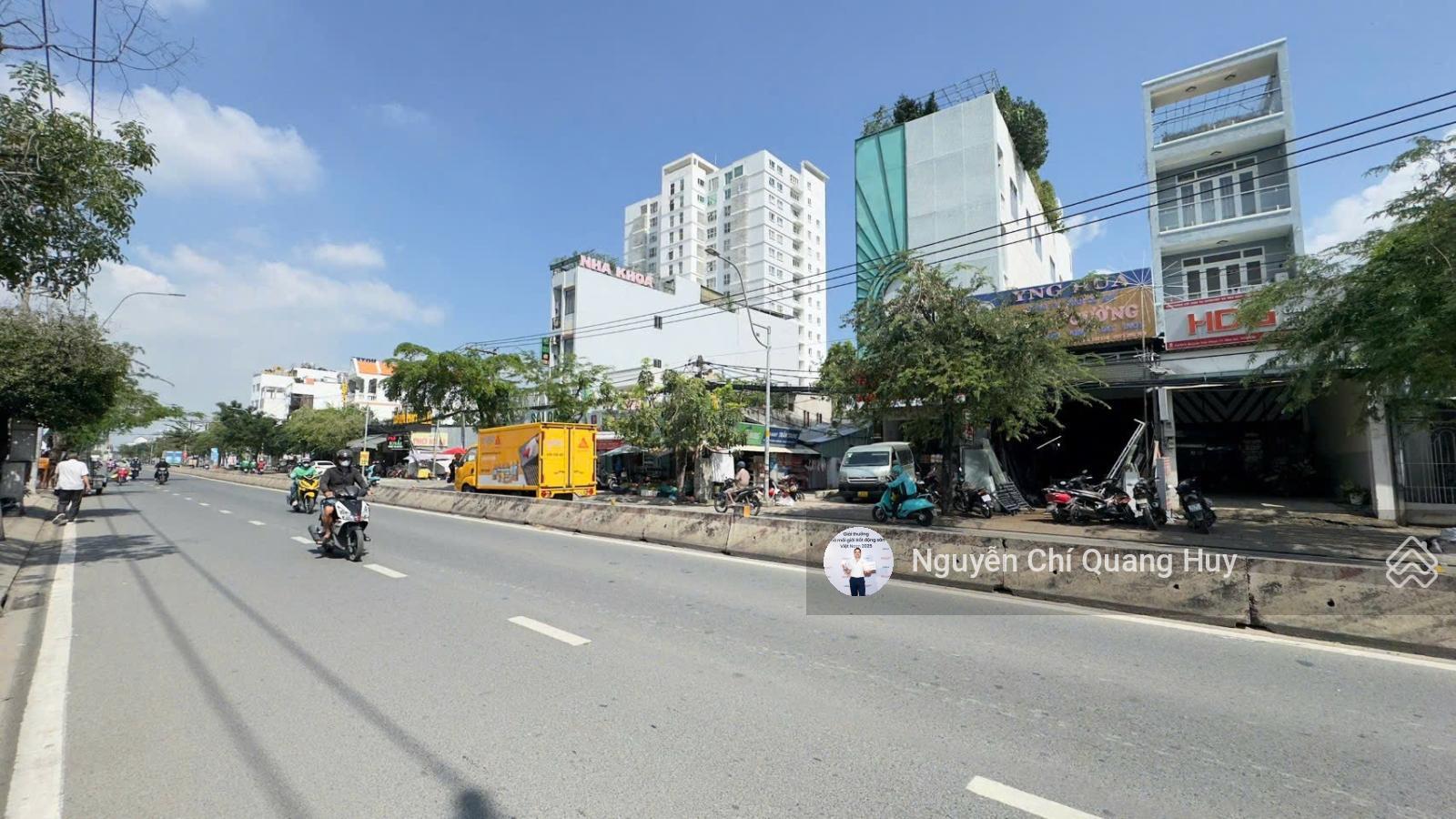 Nhà mặt tiền đường Huỳnh Tấn Phát TT Nhà Bè - Đang có dòng tiền cho thuê - 4m x 35m - giá 17,5 tỷ Nhà mặt tiền đường Huỳnh Tấn Phát TT Nhà Bè - Đang có dòng tiền cho thuê - 4m x 35m - giá 17,5 tỷ