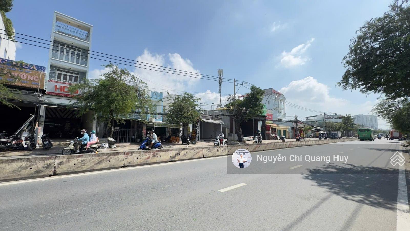 Nhà mặt tiền đường Huỳnh Tấn Phát TT Nhà Bè - Đang có dòng tiền cho thuê - 4m x 35m - giá 17,5 tỷ Nhà mặt tiền đường Huỳnh Tấn Phát TT Nhà Bè - Đang có dòng tiền cho thuê - 4m x 35m - giá 17,5 tỷ