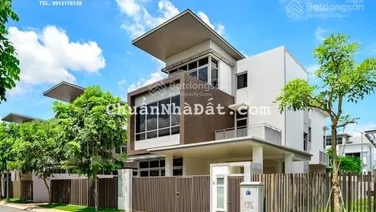 Riviera Cove căn góc 2.mặt tiền. DT 530m2. Nhà hoàn thiện nội thất cao cấp. Sổ hồng riêng.Giá 63 tỷ