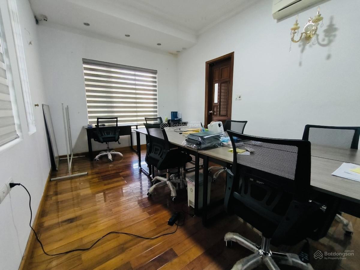 Toà văn phòng có 102 Nguyễn Thị Định! Thang máy, ô tô tránh, vỉa hè, thông kinh doanh. 68m*6T