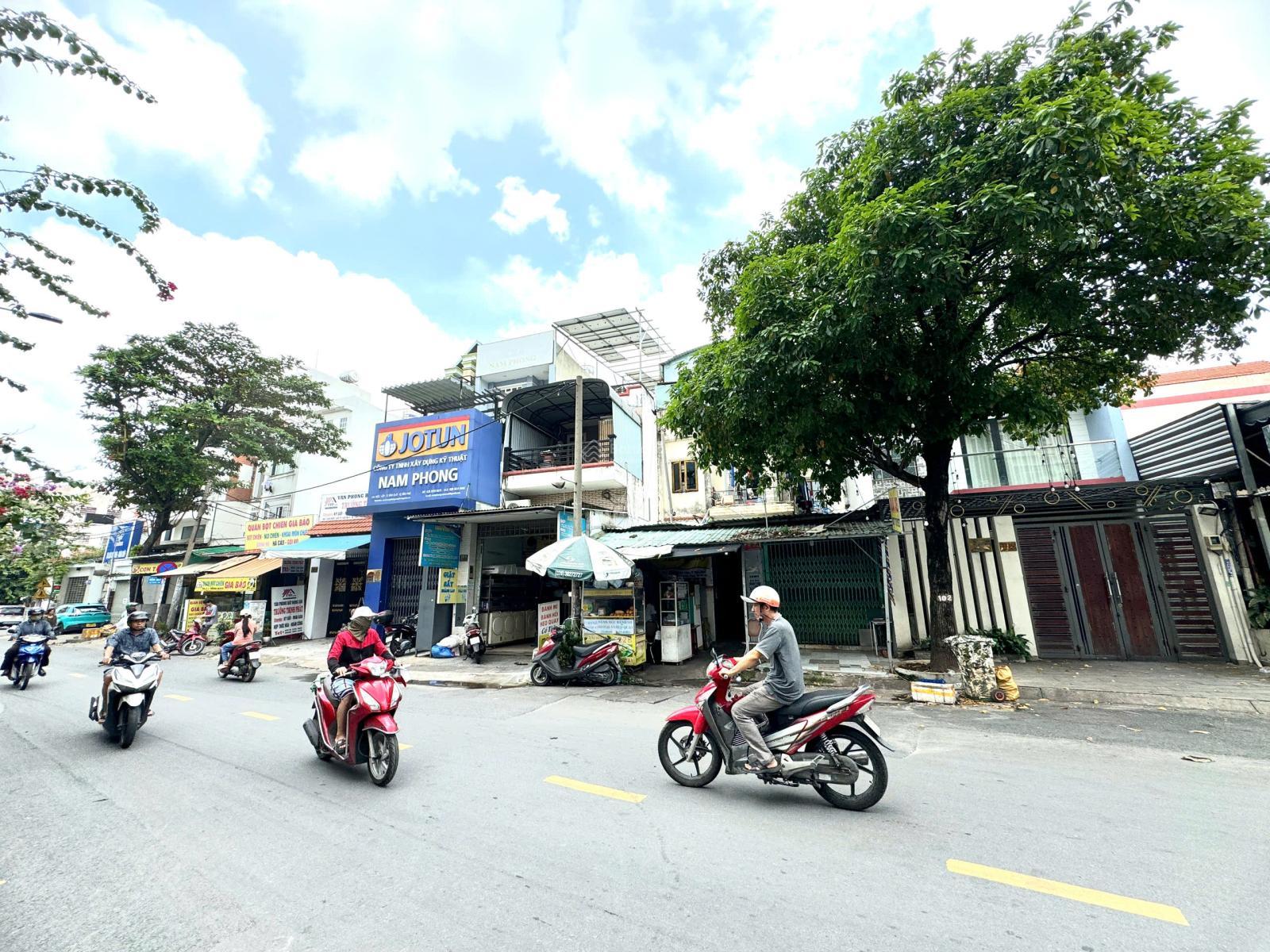 Mặt tiền kinh doanh Đường Độc Lập - DT 7,8 x 20m - nhà 1 lầu cũ - Giá 18,5 tỷ