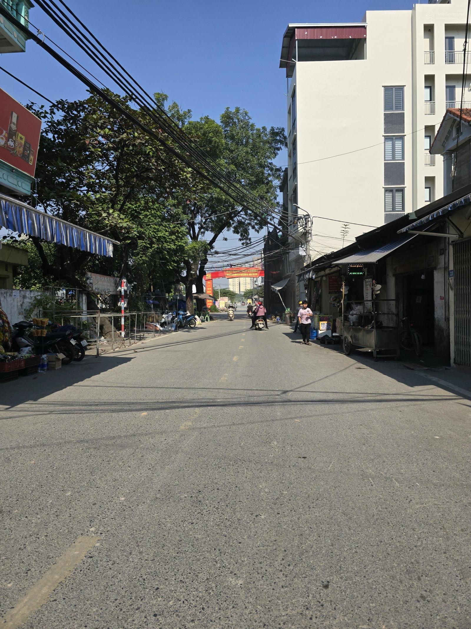 Siêu vị trí trục chính Di Trạch kinh doanh xe tải