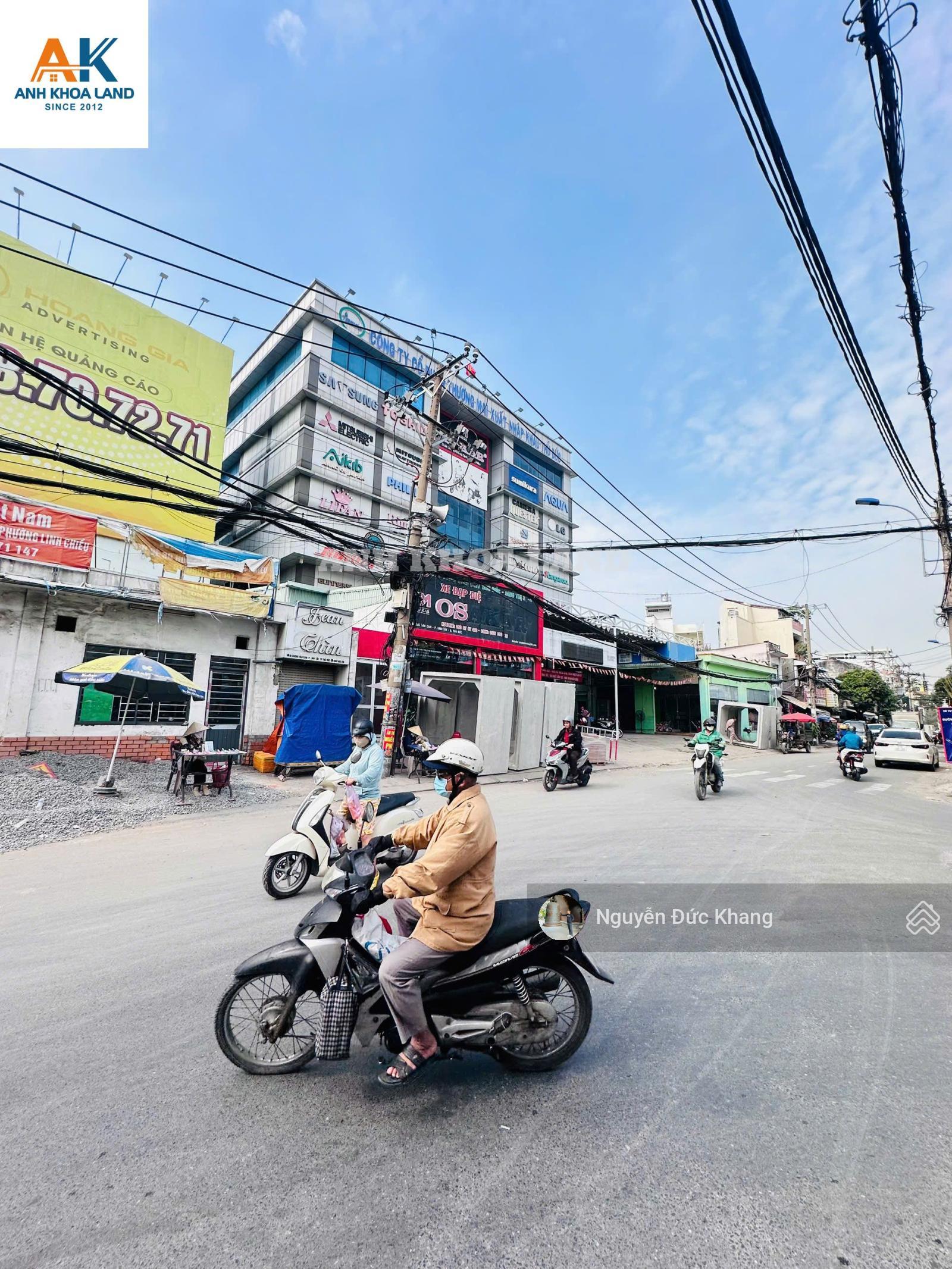 Bán nhà mặt tiền kinh doanh đường Dương Văn Cam ngay Chợ Thủ Đức chưa qua đầu tư giá ngộp Bank