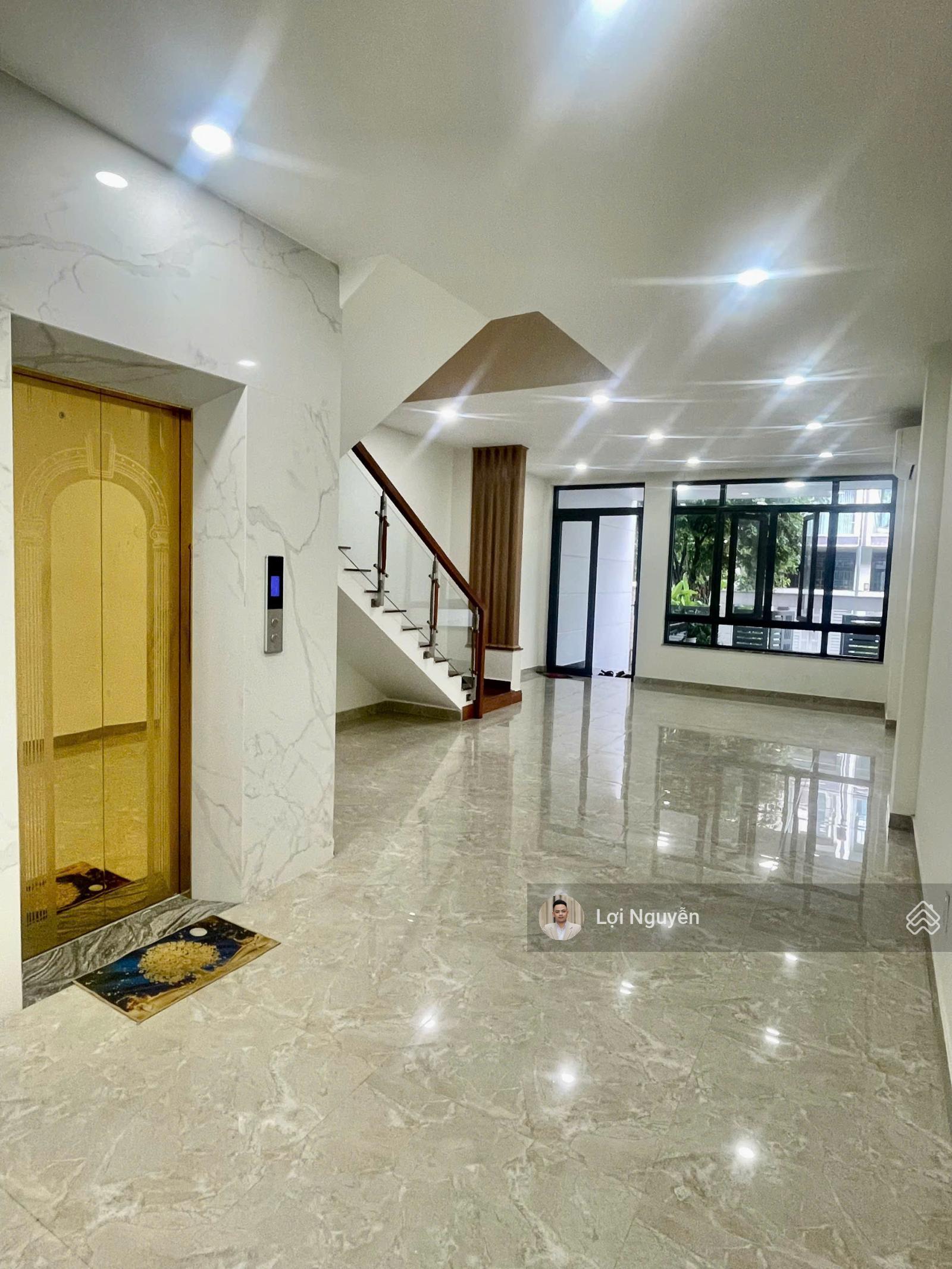 Cho thuê mặt bằng tầng trệt 5x20m 6x20m 7x20m 9x20m - KĐT Vạn Phúc, Có hầm xe, giá chỉ từ 10 triệu