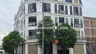 Bán nhà tại Khu đô thị Lạc Hồng Phúc. Diện tích 87,5m x5 tầng. Mặt tiền 5m . Giá 8.2 tỷ.