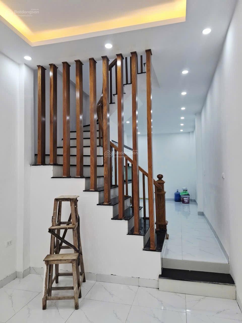 Quá rẻ - Chỉ Từ 10 tỷ có ngay Nhà Mặt Phố Học Viện Tài Chính 44m2 - 4 tầng - kinh doanh đắc địa.