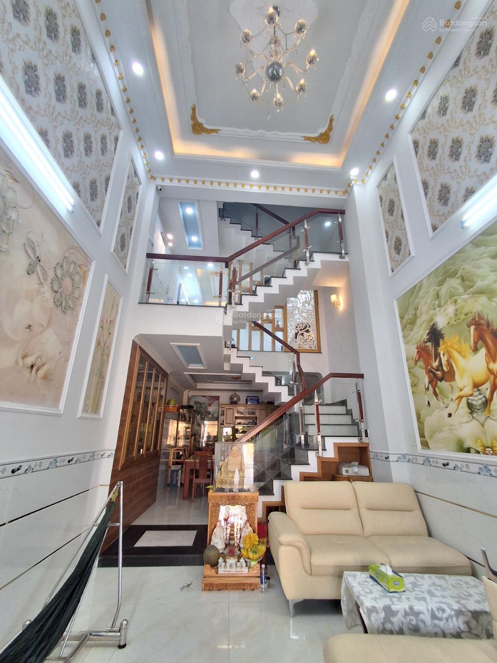 Hot, Bán gấp siêu phẩm Hương Lộ 2, BTân, 60m2, 5 tầng đúc BTCT kiên cố, hẻm 6m xe hơi tránh, chỉ 7t