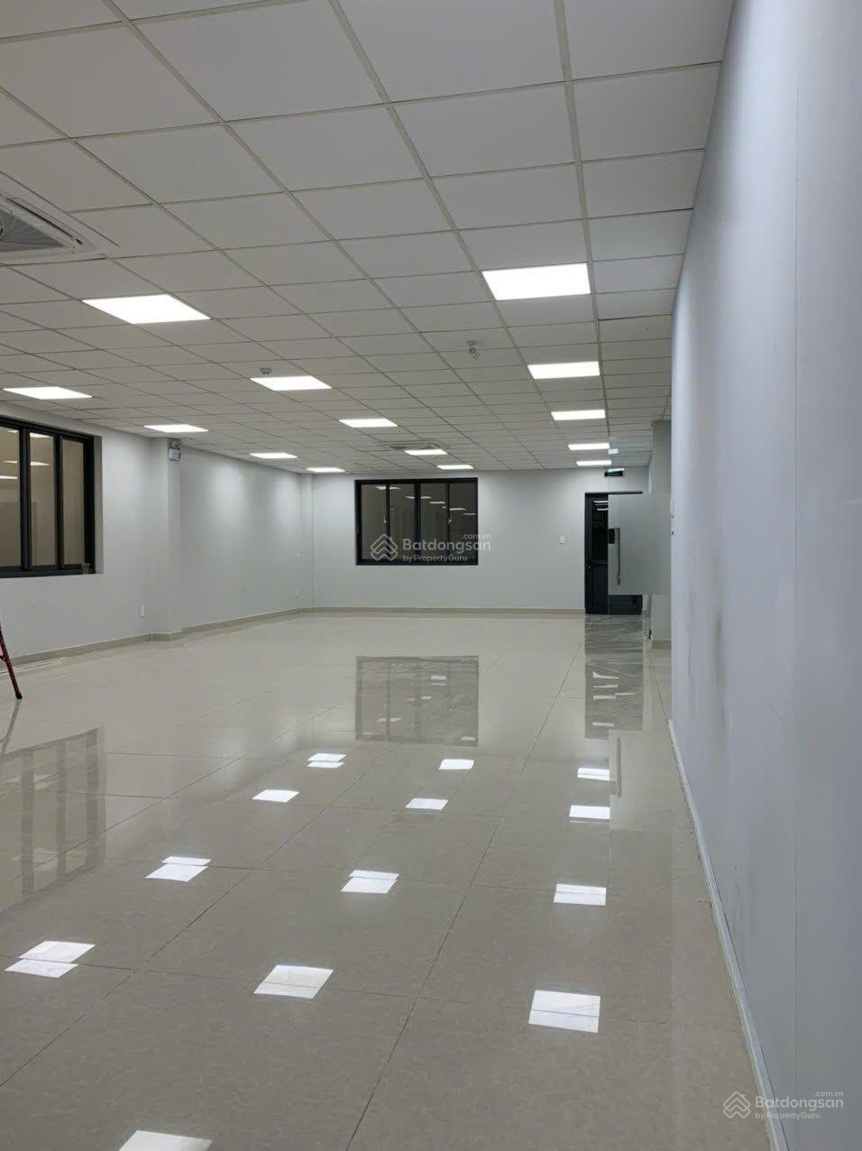 Cho Thuê Văn Phòng Mặt Tiền Đường Nguyễn Thi Giao Võ Văn Kiệt - 140m2 - 30tr/tháng - 0971 079 ***