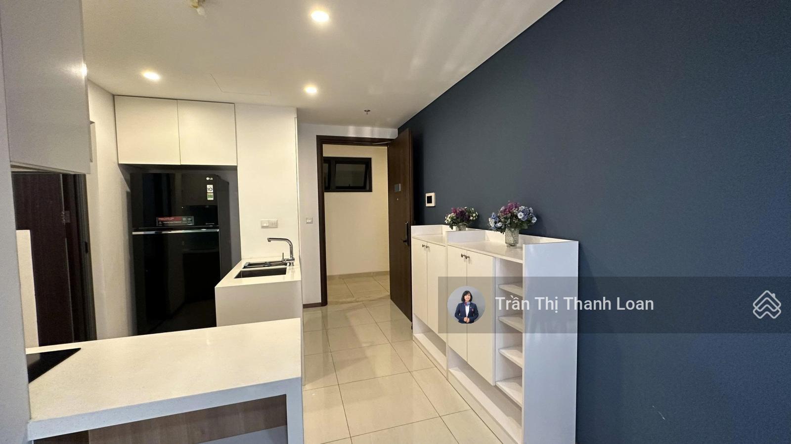 Bán căn hộ chung cư 2PN 2WC chung cư One Verandah, view sông, giá tốt