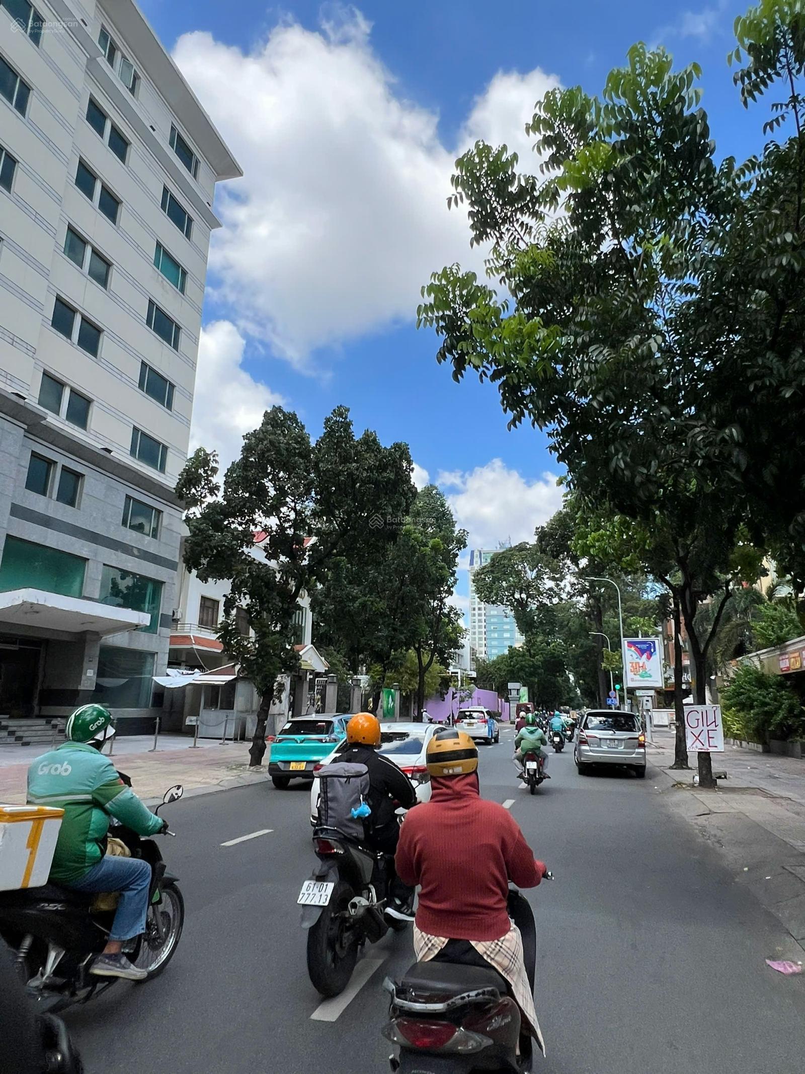 Bán Gấp MT Đỗ Thị Lời, Q3 - 4x15m - CN 61m - 6 Tầng - Giá Chỉ 25 Tỷ